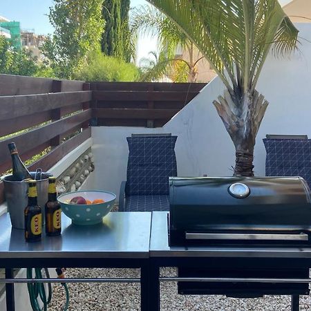 1 Bedroom Garden Flat, Sleeps 4 Paphos Esterno foto