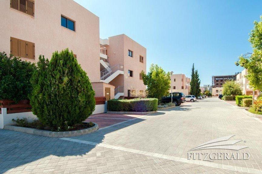 1 Bedroom Garden Flat, Sleeps 4 Paphos Esterno foto
